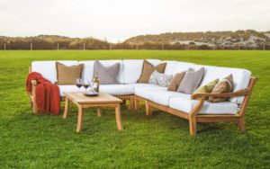 Outdoor Sofa Dubai | Get Outdoor Garden Sofas in UAE 2022