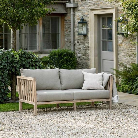 Reliable Outdoor Sofa