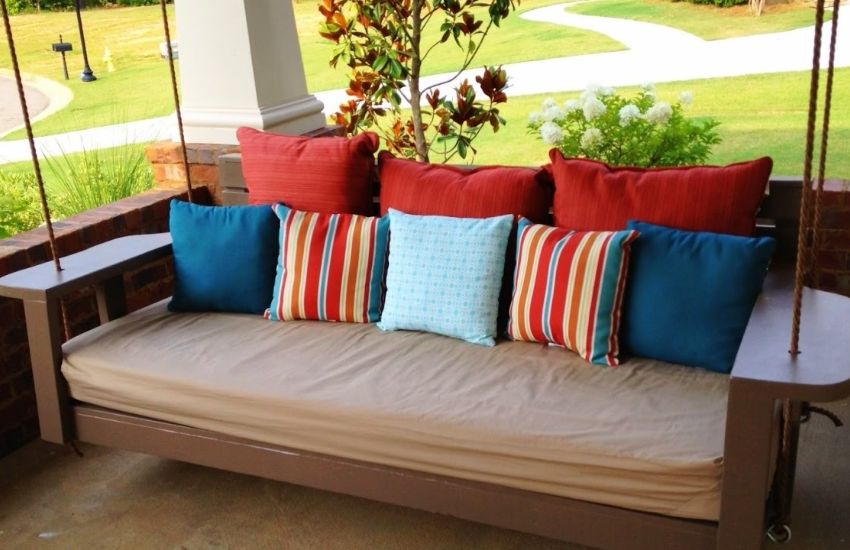 Things To Consider Before Buying An Outdoor Cushion