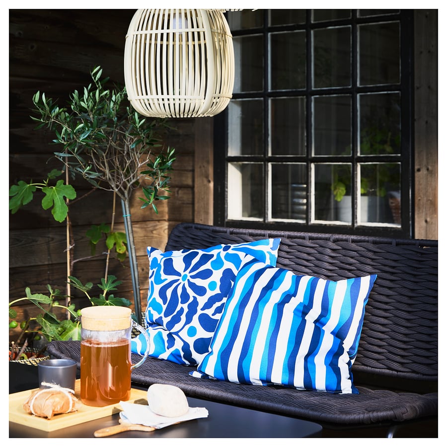 Outdoor Cushion Blue floral Pattern
