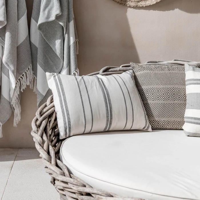 Las Salinas Cushion